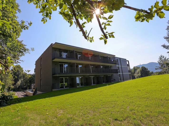 Ferienwohnung für 4 Personen, mit Balkon und Seeblick, mit Haustier am Wörthersee