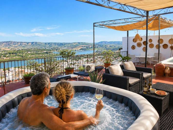 Holiday home for 2 people, with view and terrace as well as lake view - 1