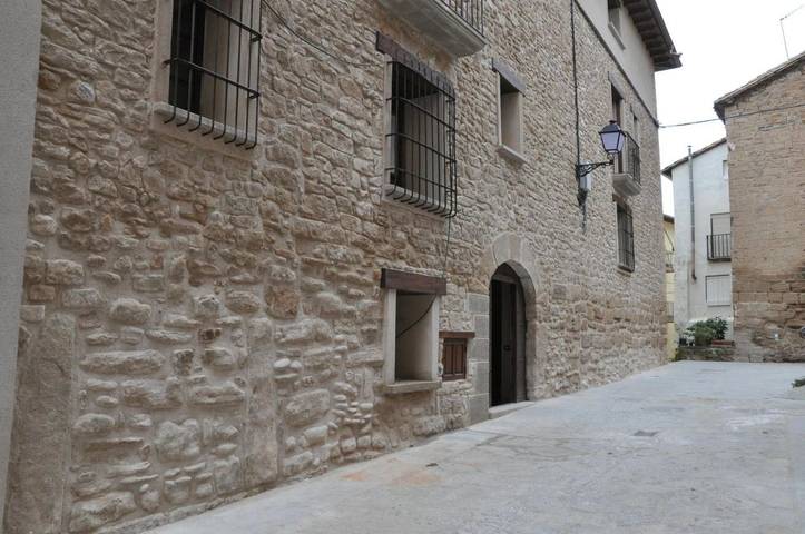 Apartamento de vacaciones para 6 personas, con terraza y vistas, Se admiten mascotas en Somontano de Barbastro - 3