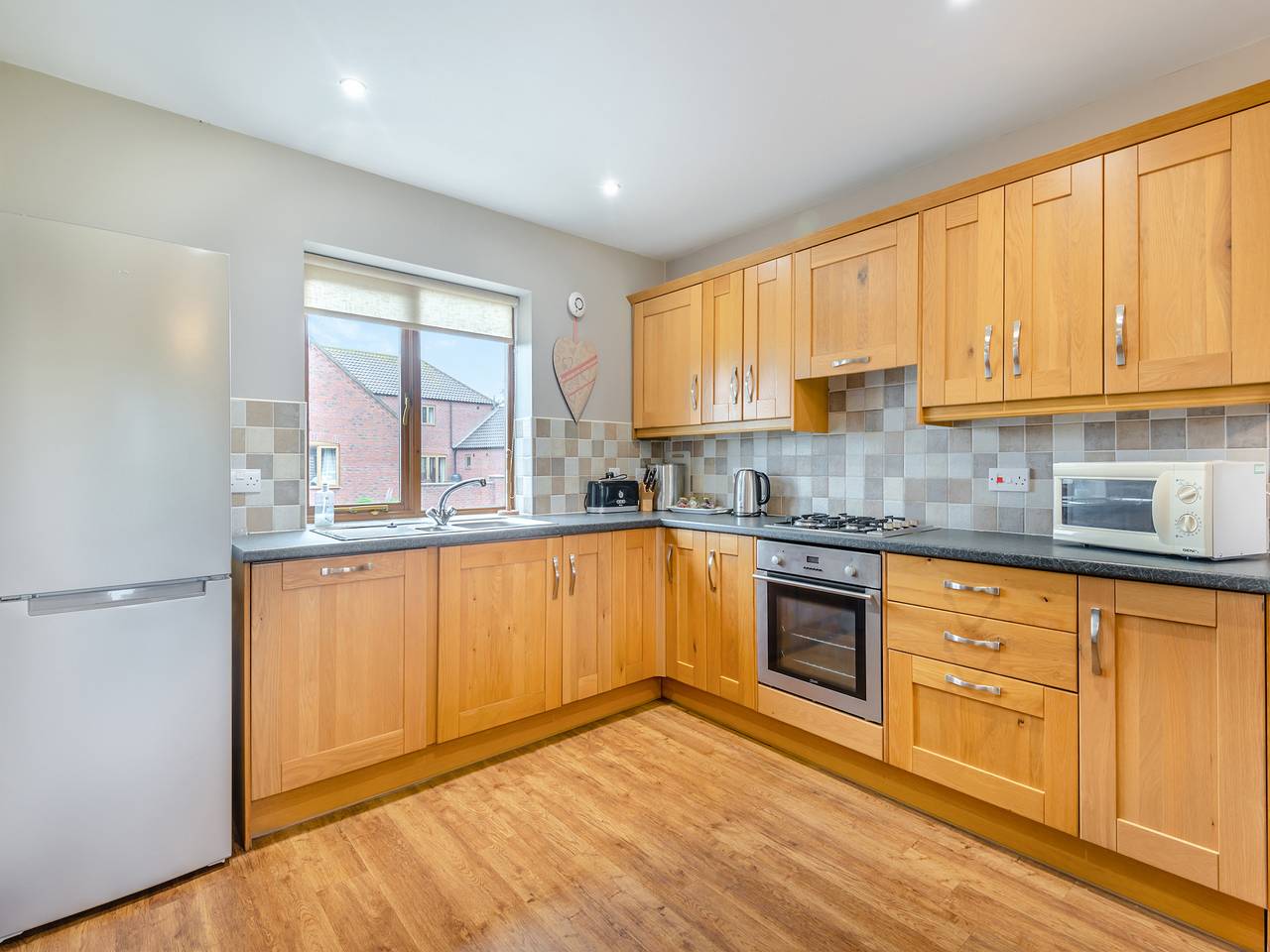 Lake View 1 - Uk45577 in Maltby le Marsh, Lincolnshire