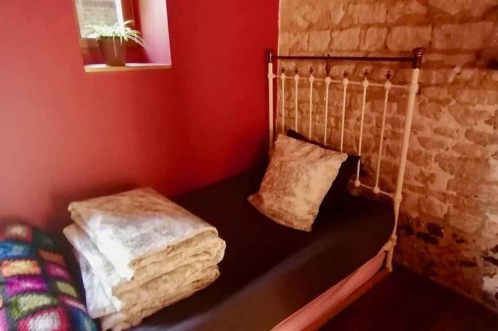 Location de vacances pour 15 personnes, avec terrasse ainsi que jacuzzi et jardin à Villiers-sur-Tholon - 2