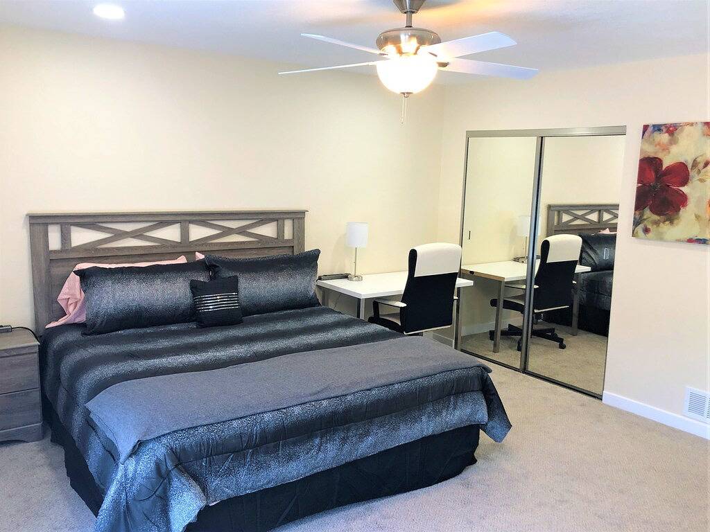 Gameroom and Theater in a breathtaking home in Centennial, Arapahoe County