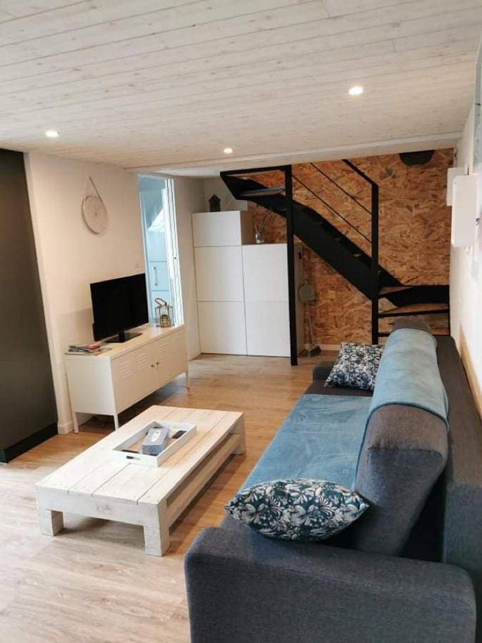 Gîte pour 4 personnes, avec vue et jardin à Lopérec - 4