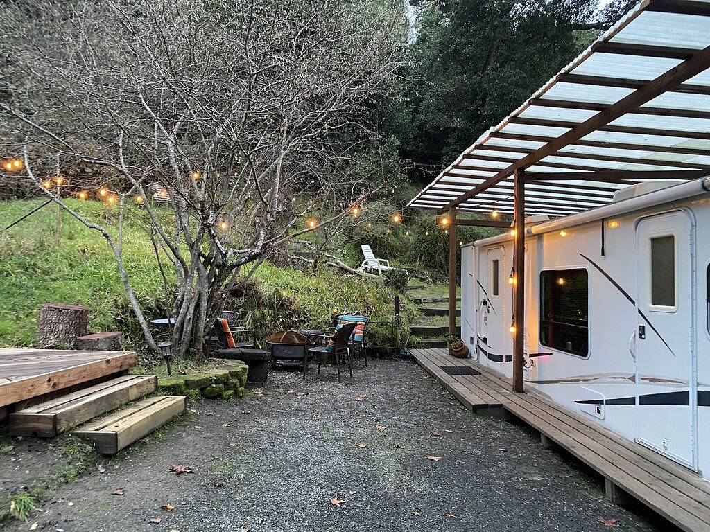 Viel Spaß im 30 ft Vacation Trailer! in Inverness (CA), California North Coast