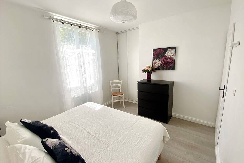 Apartamento entero, T3 curiste rental 600m from the spa in Eugénie-les-Bains, Landes