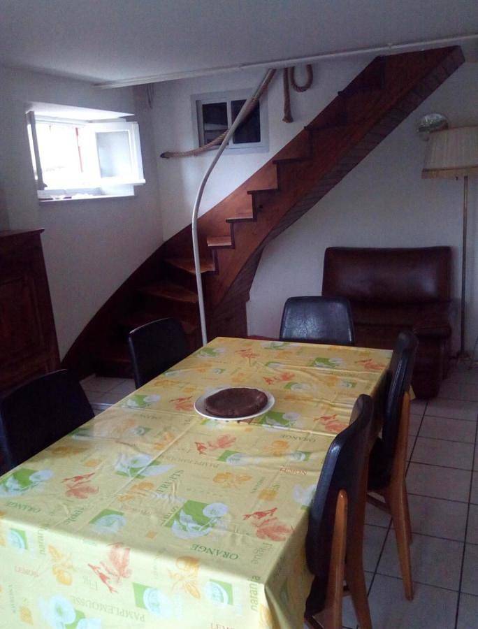 Location de vacances pour 4 personnes, avec Jacuzzi ainsi que Terrasse et Vue à Mahéru - 4