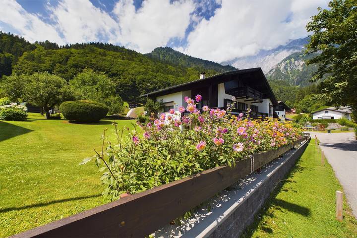 Ferienwohnung für 4 Personen, mit Terrasse und Garten in Vandans - 2