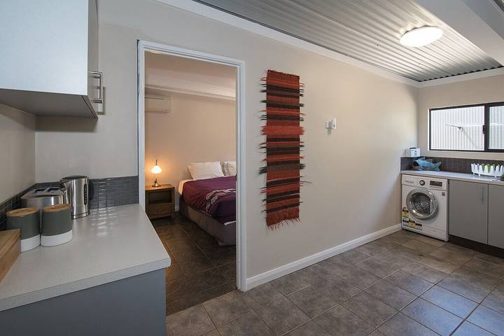 Holiday home for 10 people, with balcony and garden in Western Australia