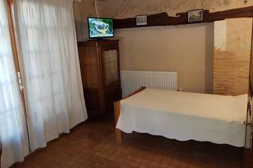 Gîte pour 2 personnes, avec piscine à Penne-d'Agenais