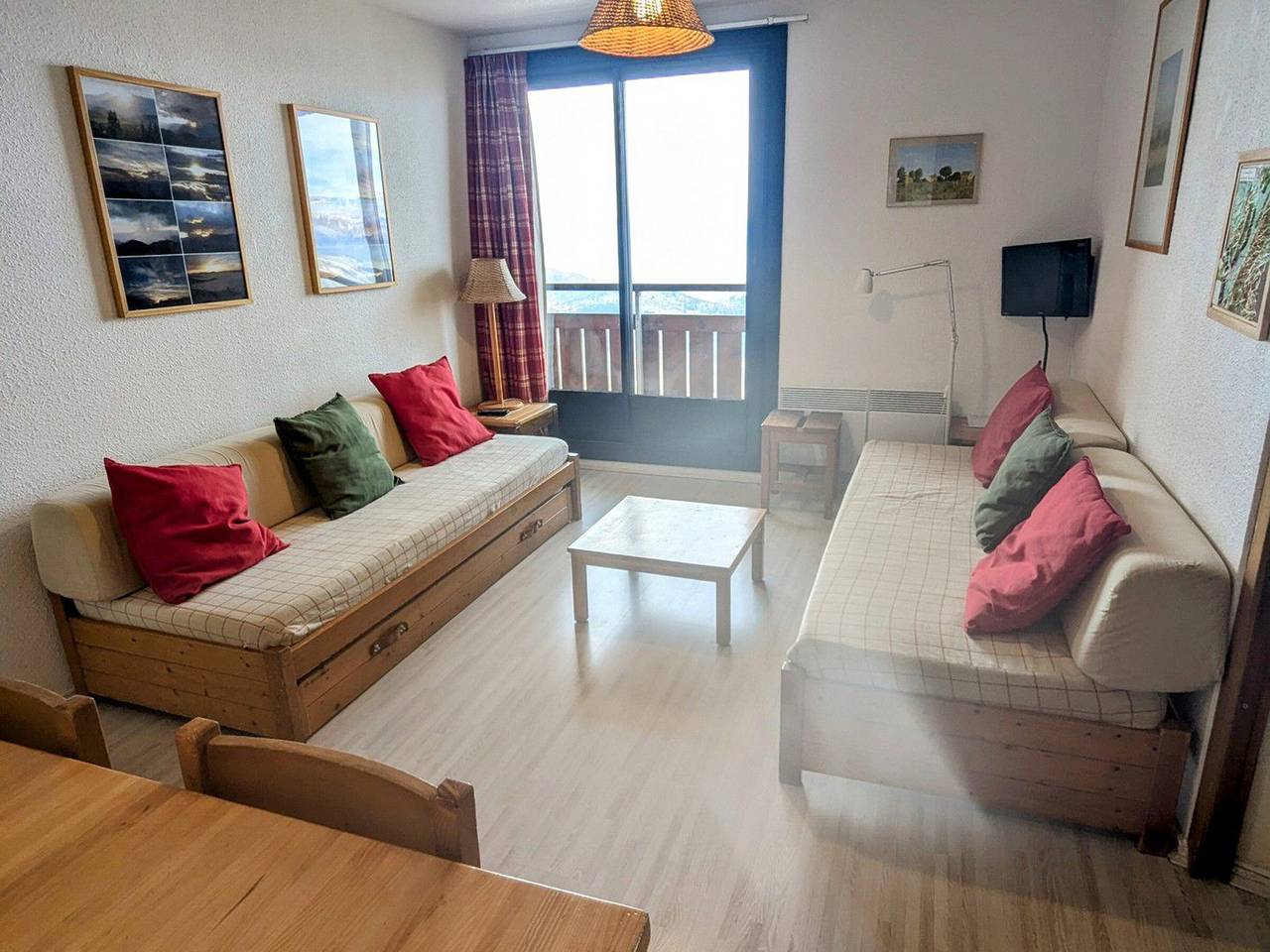 Apartamento entero, Apartamento de 3 habitaciones a pie de pistas con balcón y vista al valle in Prapoutel, Les Adrets