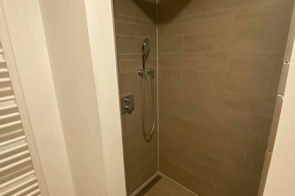 Ganze Wohnung, Ferienhaus Weserauszeit - Weserauszeit in Bodenwerder, Landkreis Holzminden