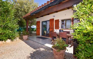 Gîte pour 5 personnes, avec jardin et terrasse à Albitreccia