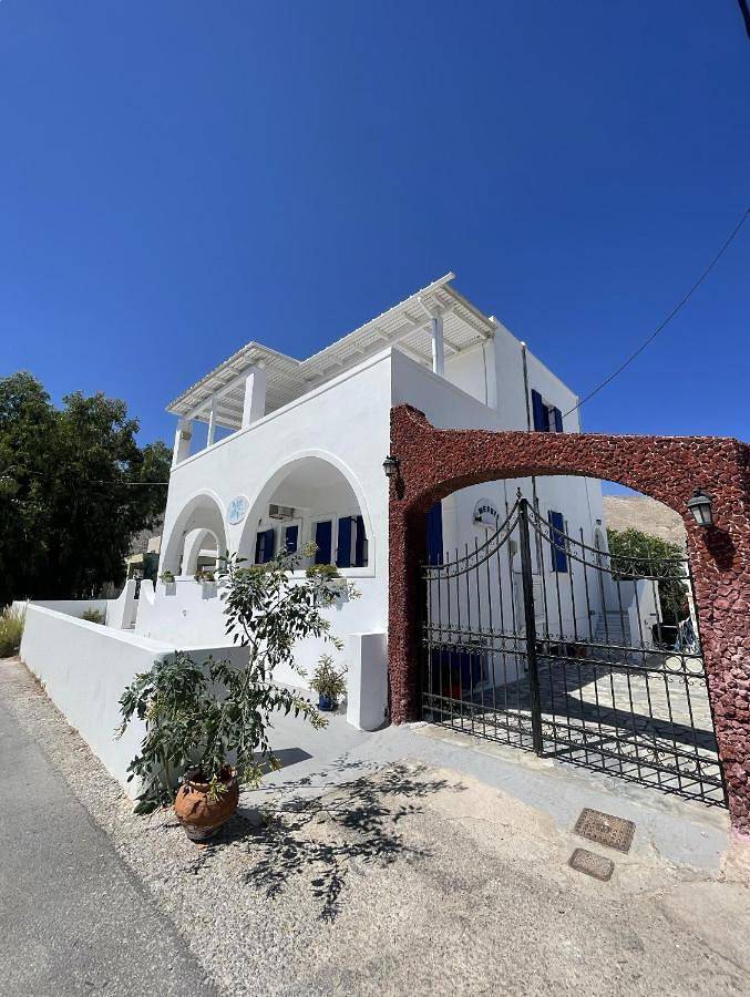 Appartement entier, Villa Nefeli in Plage d'Perivolos, Perissa