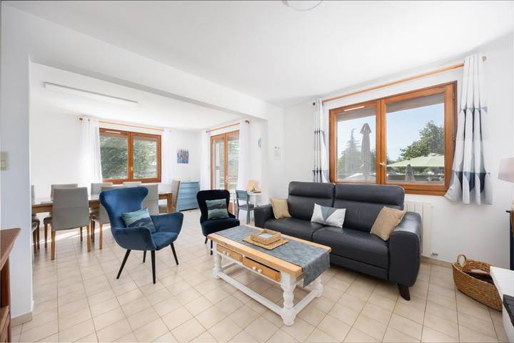 Location de vacances pour 13 personnes, avec Terrasse et Jardin ainsi que Piscine et Vue à Saint-Laurent-de-Neste - 2