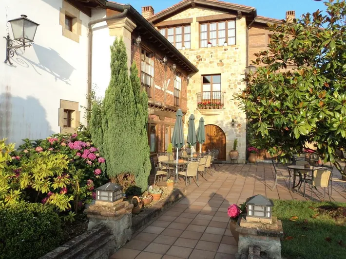 Hotel per 2 persone, con giardino e piscina nonché terrazza e panorama - 1