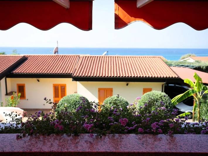 Ferienwohnung für 3 Personen, mit Garten