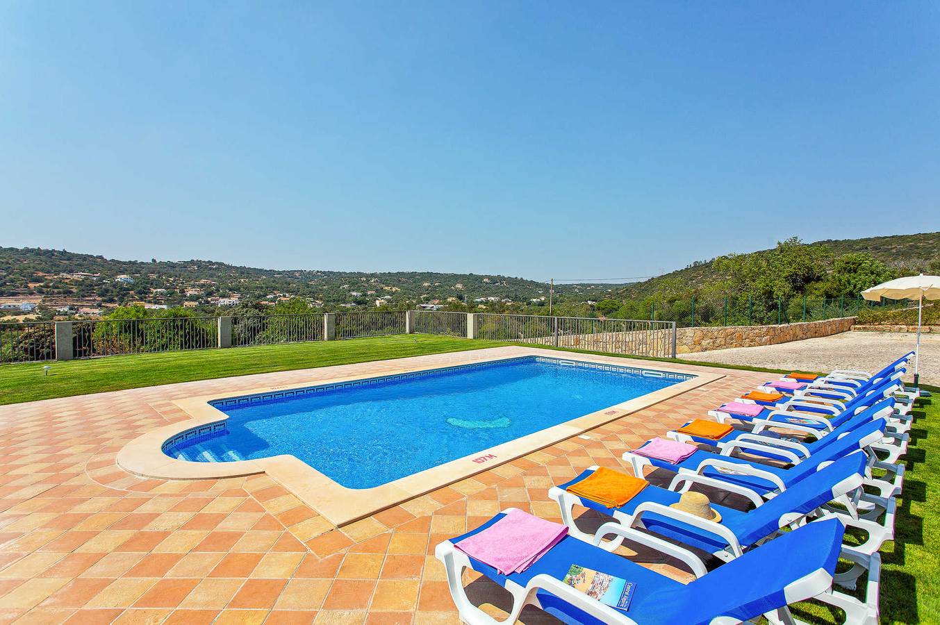 Villa pour 8 personnes avec jardin in Loulé, Loulé (São Clemente)