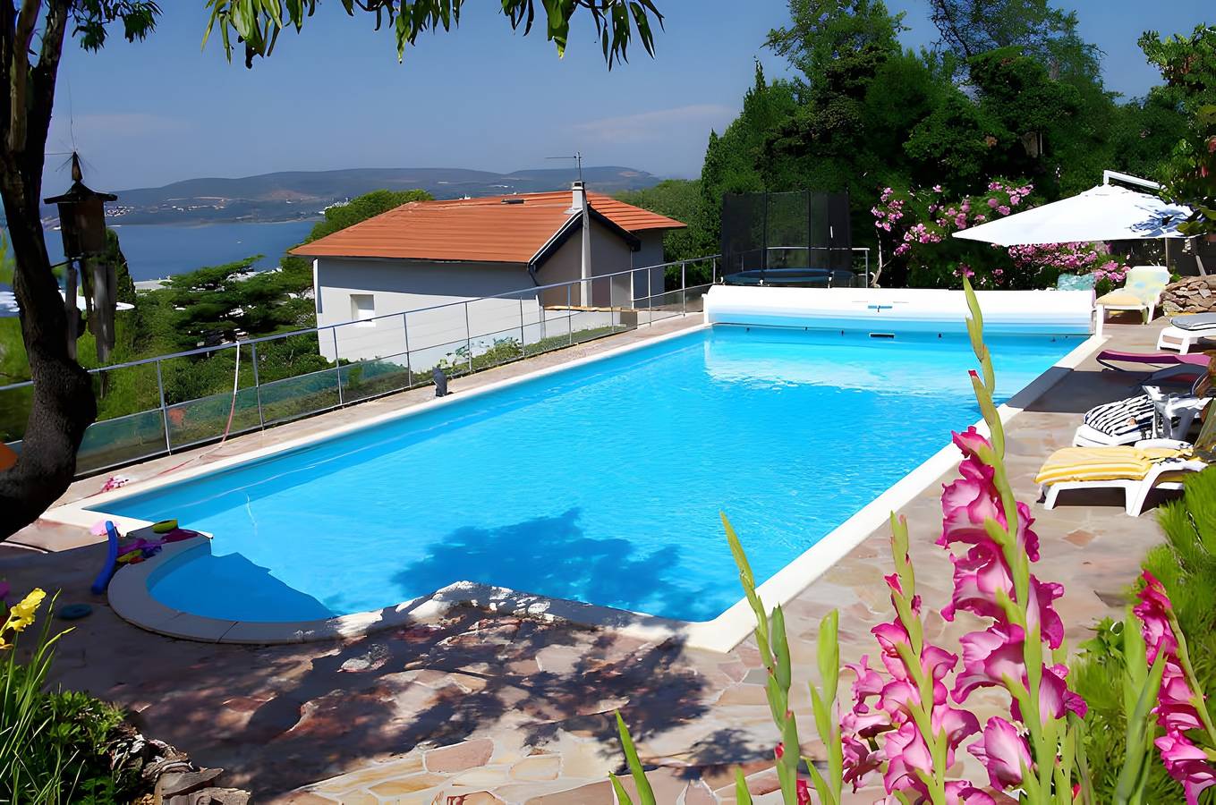 Chambre d’hôtes « L’escarpée Belle » avec vue mer, Wi-Fi et climatisation in Mont Saint-Clair, Sète