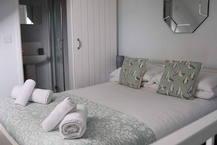 Hermosa cabaña de pescadores recientemente renovada, fantástica ubicación Downalong in St Ives, Cornualles
