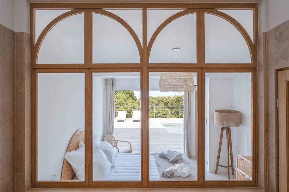 Villa with pool and sea view 230m from the beach in Pinarellu, Zonza