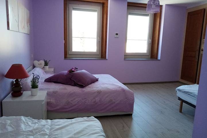 Ganze Wohnung, Gîte for 10 people in Prémanon, Regionaler Naturpark Hochjura