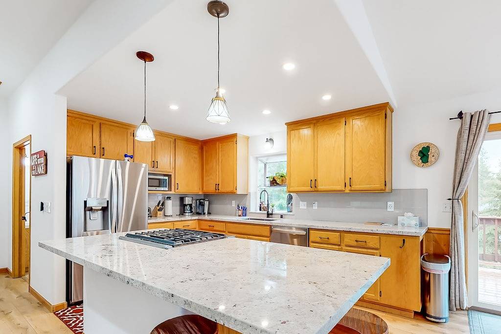 Mountain Home w/Decks, Gas Grill, & Fireplace - Near Northstar California Resort in Tahoe Vista, Placer County