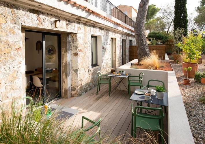 Location de vacances pour 2 personnes, avec terrasse dans Plage de la Baumette - 3