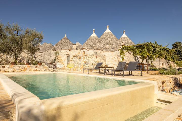 Trullo pour 5 personnes, avec Balcon/Terrasse