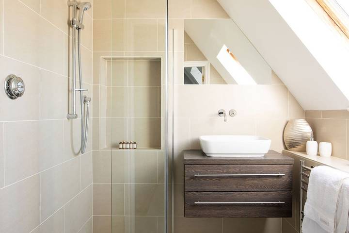 City Centre Mews House For 6 in Chichester, West Sussex