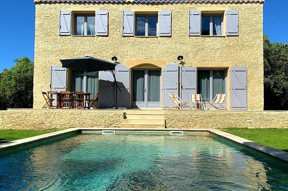 Bastide provençale avec piscine chauffée in Uzès, Région de Nîmes