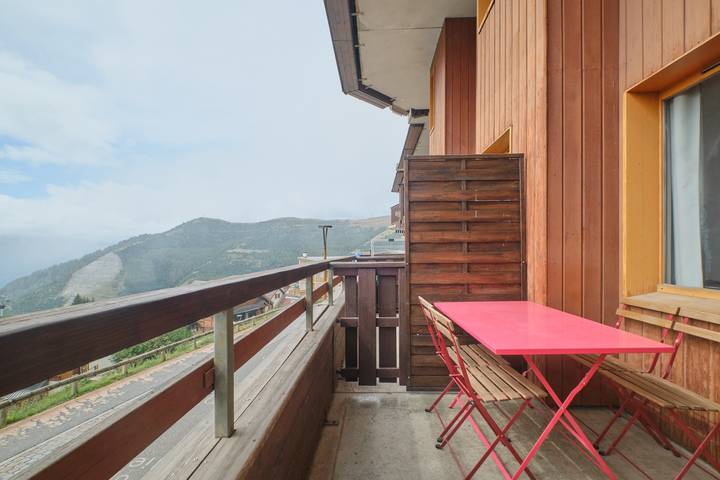Gîte pour 6 personnes, avec bassin pour enfant et balcon dans Office de Tourisme de l'Alpe d'Huez - 3