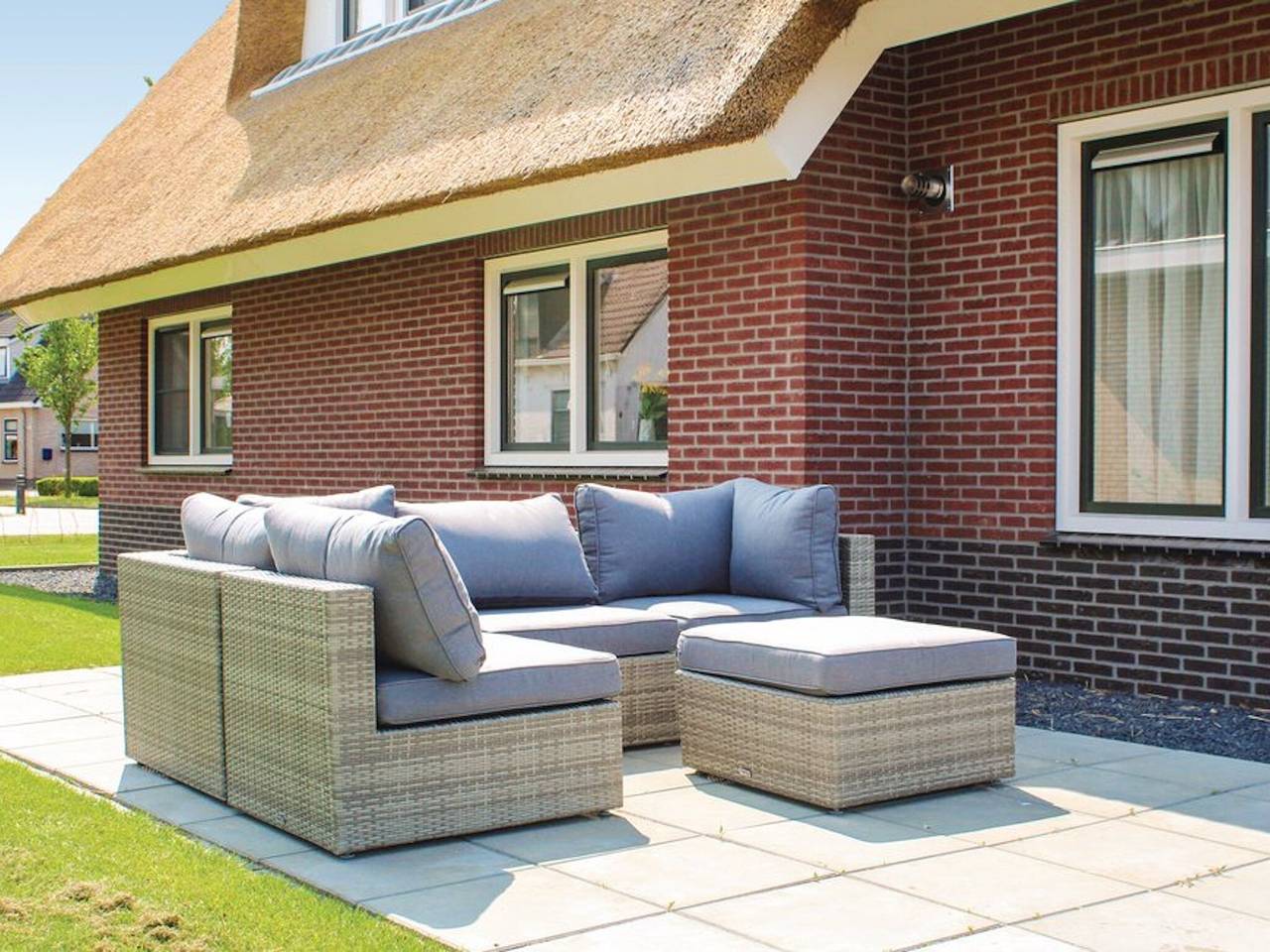 Villa in Friesland mit Steg für 8 Von Belvilla in Idskenhuizen, Ijsselmeer