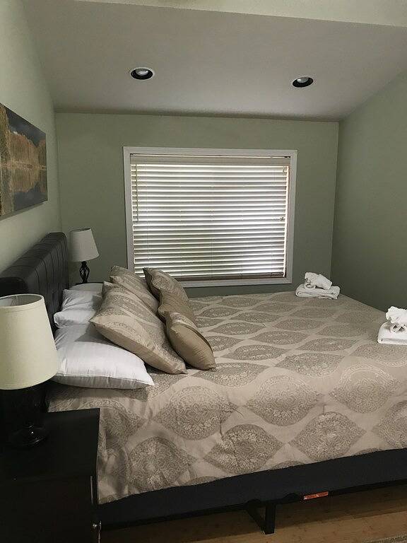 Vacation rental for 6 people, with yard and terrace, with pets in Charlevoix