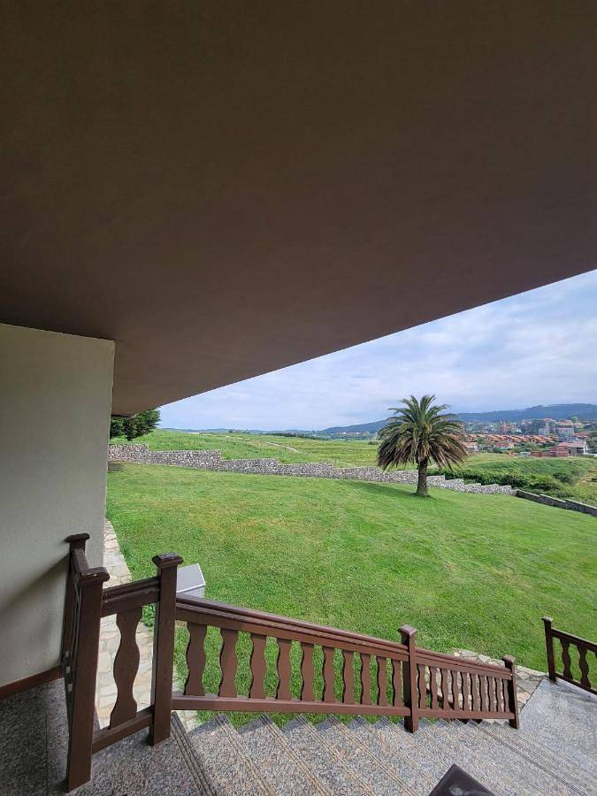 Gîte pour 4 personnes, avec balcon ainsi que vue et piscine dans Cóbreces - 2