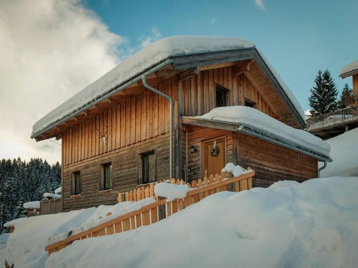 Chalet für 10 Personen, mit Pool und Sauna sowie Balkon in Dachstein West