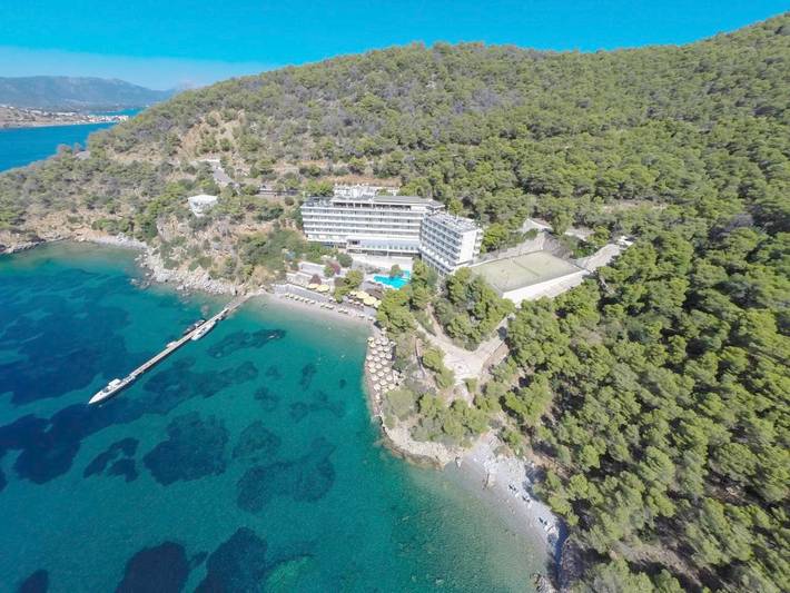 Bungalow für 3 Personen, mit Ausblick und Pool sowie Garten auf den Peloponnes