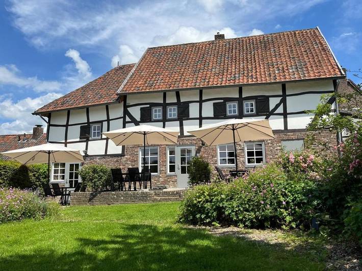 Parc de vacances pour 2 personnes, avec Terrasse et Jardin dans Noorbeek