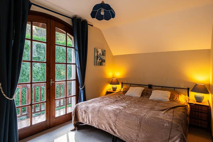 Location de vacances pour 12 personnes, avec piscine et jardin, animaux acceptés à Pouzac - 4