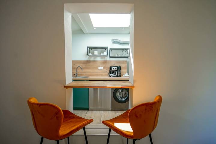 Gîte pour 2 personnes, avec balcon et jardin sur le Lac d'Annecy - 3