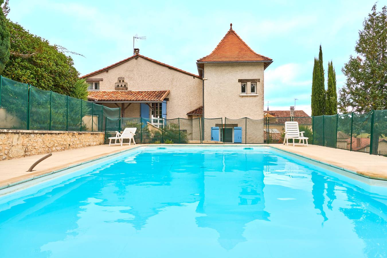 Gîte au cœur du Périgord – Piscine, jardin, 4 chambres, proche Brantôme et activités nature in Léguillac-de-l'Auche, Périgord Blanc
