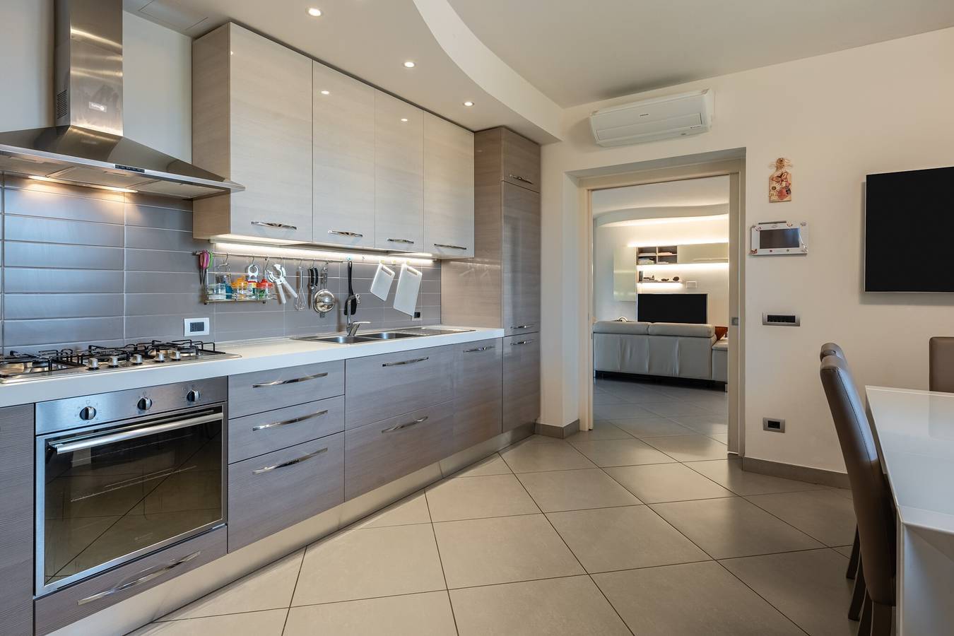 Casa de férias 'Angela' com jardim privado, Wi-Fi e ar condicionado in Capannori, Luca (província)