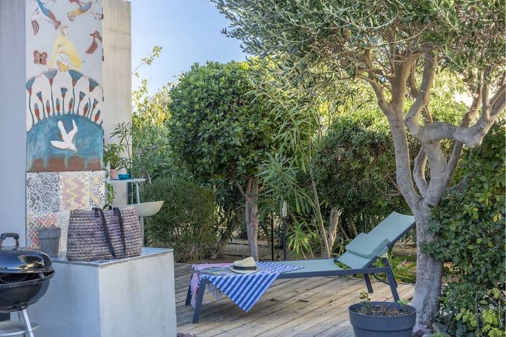 Gîte pour 5 personnes, avec terrasse, adapté aux familles dans Sant Ambroggio - 2