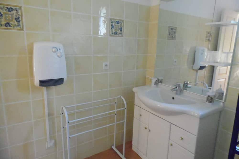 Appartement entier, Locations Résidence Rocca Rossa Gite Jaune Palombaggia in Porto-Vecchio, Arrondissement de Sartène