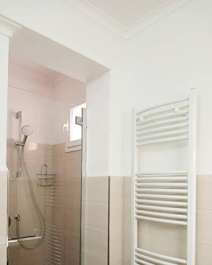 Large Double Room in Bordighera, Riviera di Ponente
