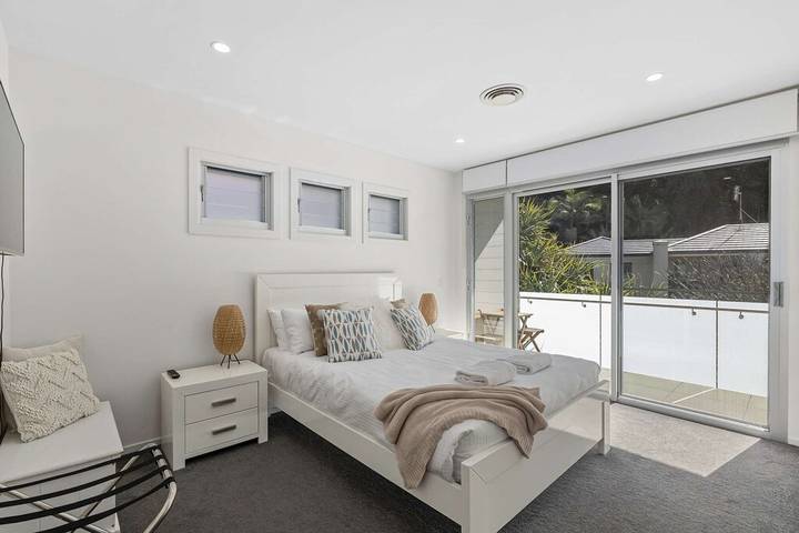 Villa for 10 people, with terrace, with pets in Australia