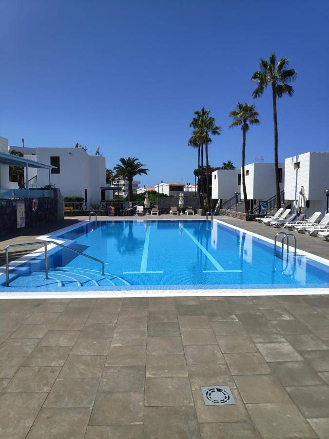 Bungalow para 2 personas, con Balcón y Terraza además de Jardín y Piscina en Costa Adeje