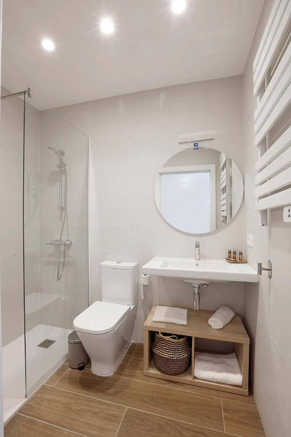 Large Single Room in Motrico, Costa Vasca