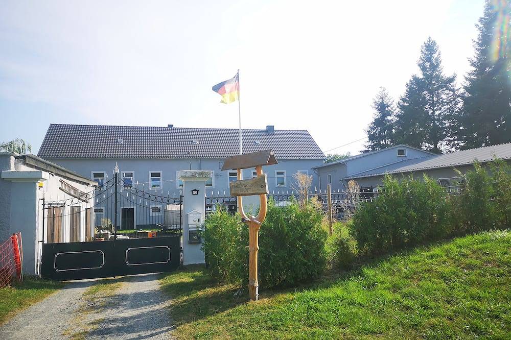 Ganze Wohnung, Gutshof und Ferienwohnung Proft in Liebstadt, Osterzgebirge