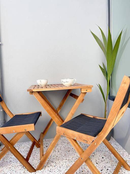 Green guest house. Figueira da Foz in Praia da Claridade, Figueira da Foz
