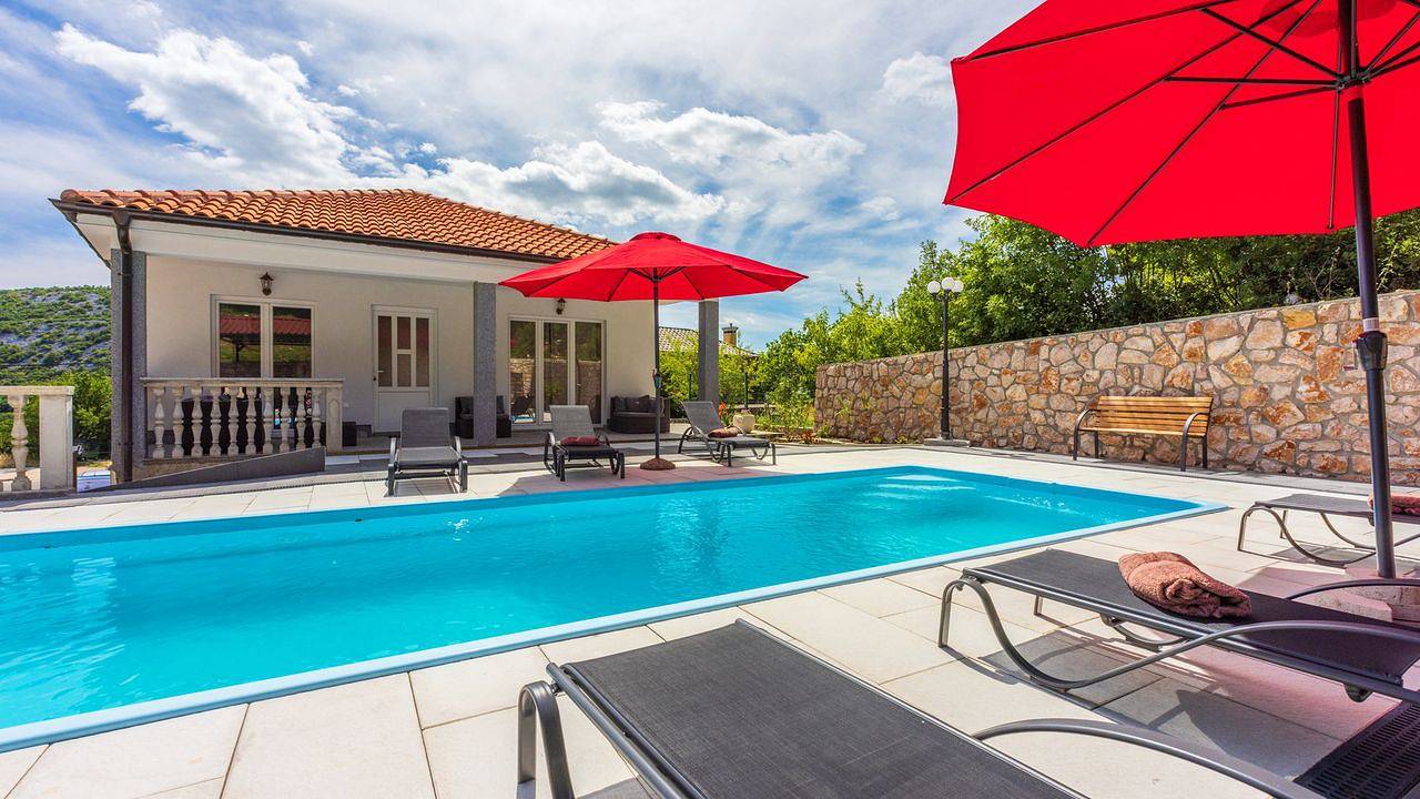 Ganze Ferienwohnung, Ferienwohnung für 8 Personen (100 m²) in Bribir in Bribir, Primorje-Gorski Kotar